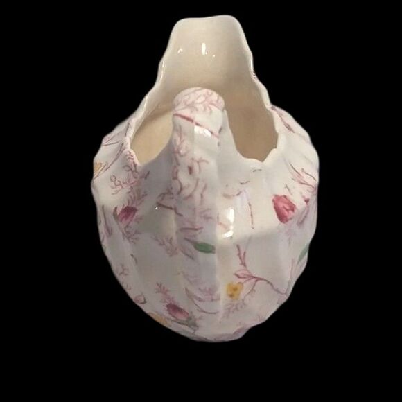 Vintage Creamer "Rosebud Chintz" Copeland Spode England Ripple Edged 3"x 4"x 5" - Picture 4 of 6